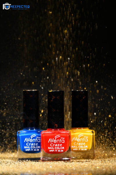 nail polish gold (logo)