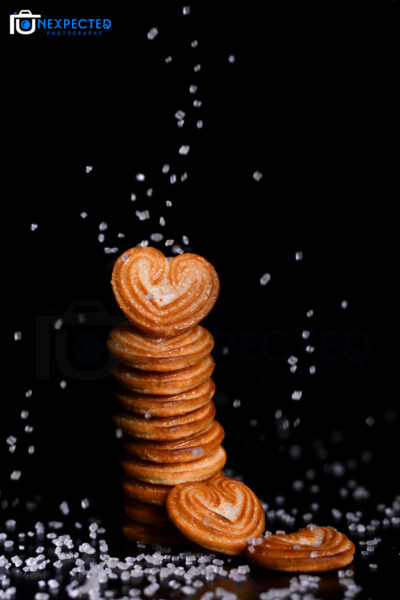 little heart biscuit (logo)